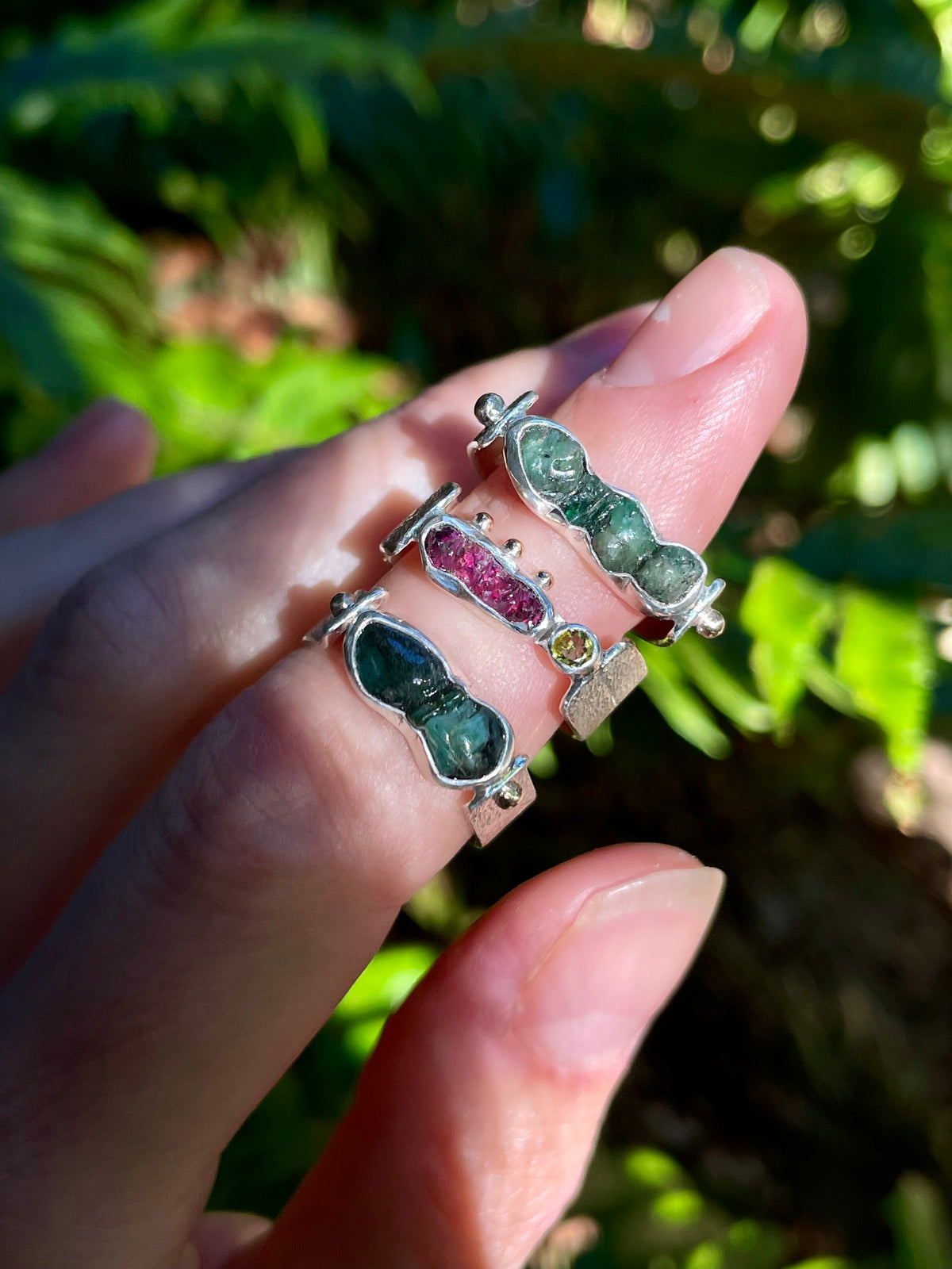 Emerald East/West Ring size 6.25