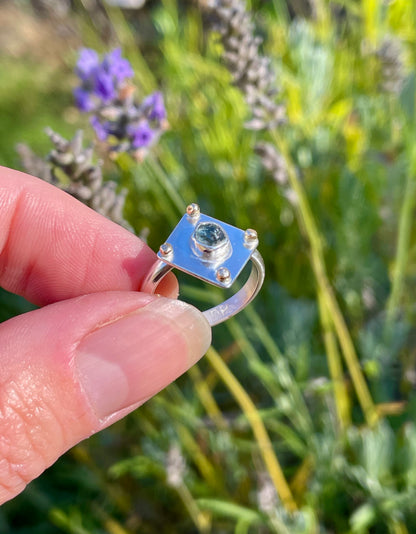 Montana Sapphire shield Ring size 5.5