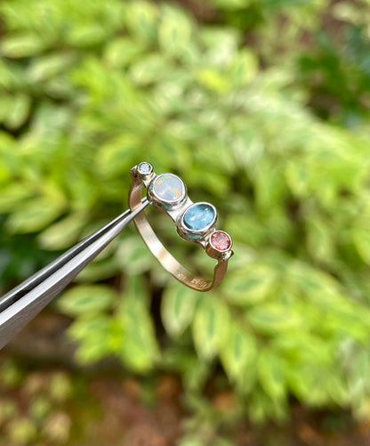 Golden Gem Collector Ring Size 8