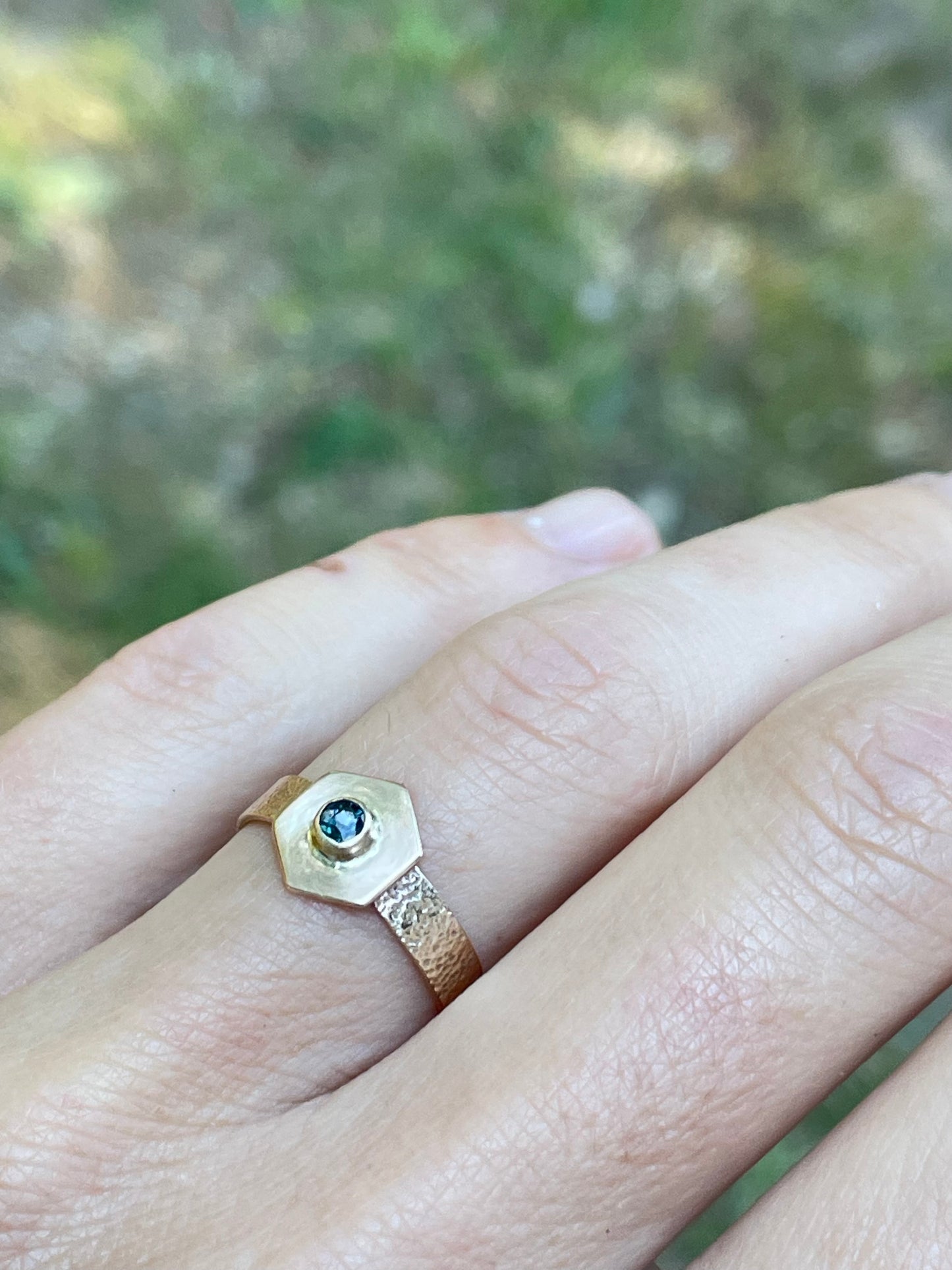 Montana Sapphire Gold Ring