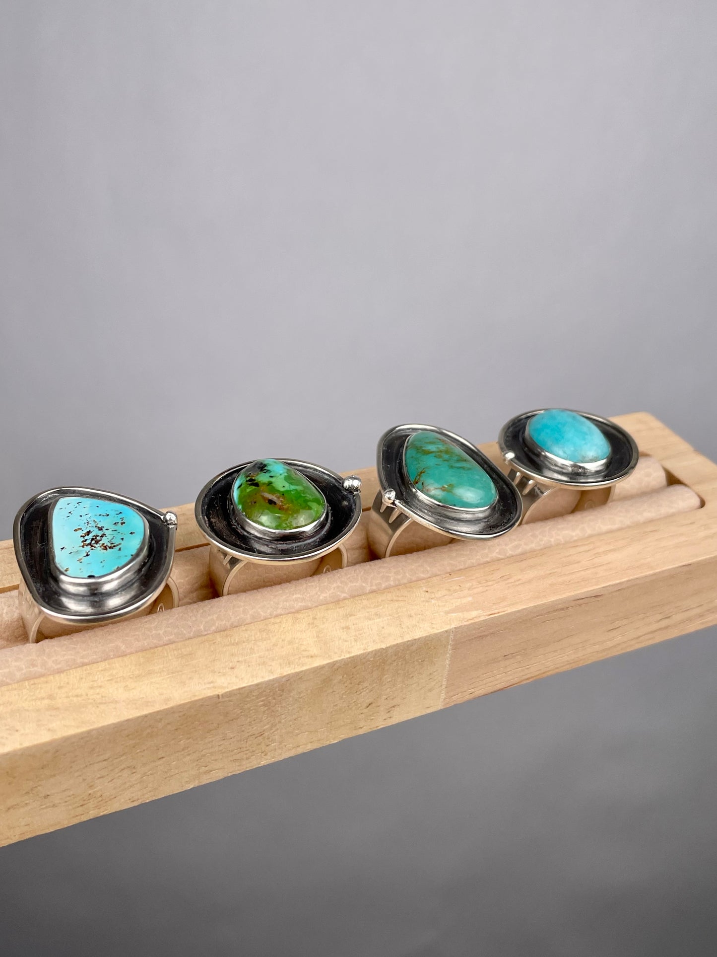 Shadowbox Ring