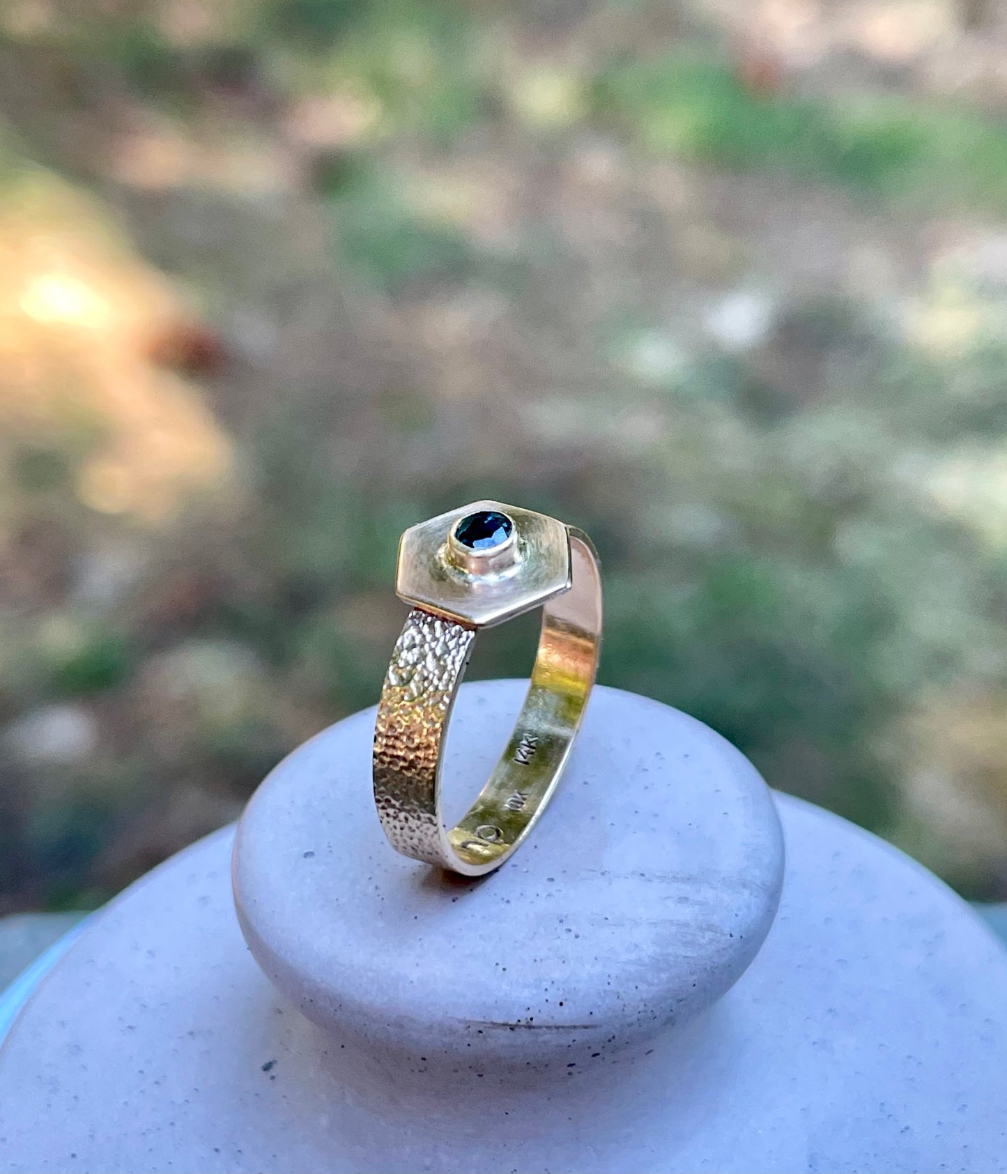 Montana Sapphire Gold Ring