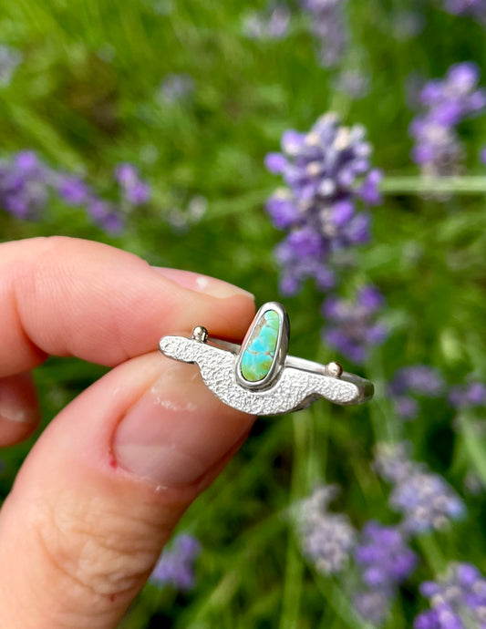 Sterling Silver turquoise and Gold detailed ring size 7.5
