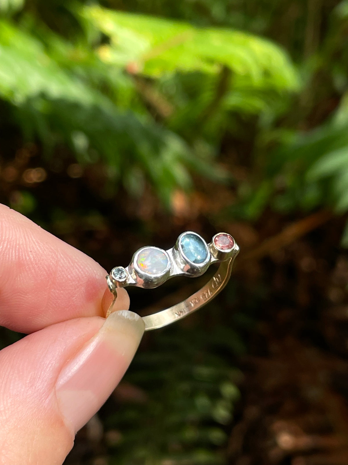 Golden Gem Collector Ring Size 8