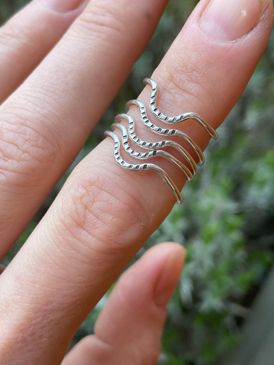 Wave stacking ring