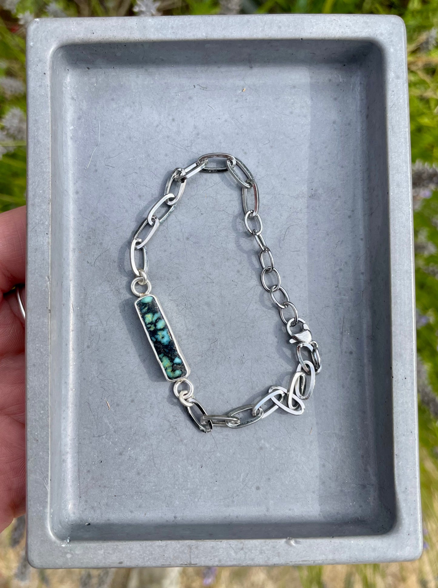 Small Horizontal chain bracelet