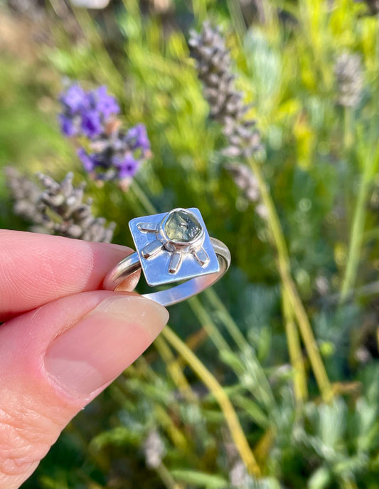 Montana Sapphire Sunray Ring size 8