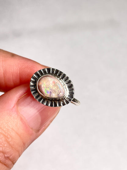 Mexican Fire Opal size 6.5