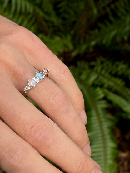 Golden Gem Collector Ring Size 8