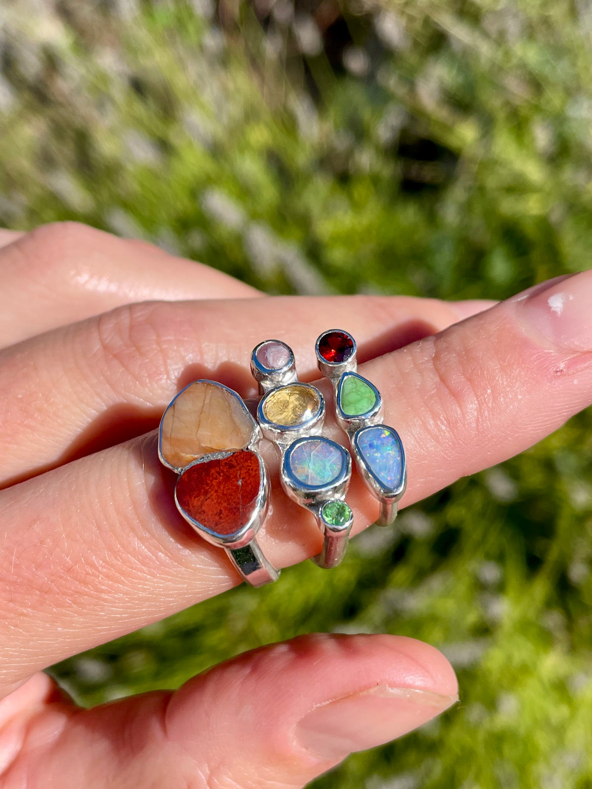 Triple stone ring size 6