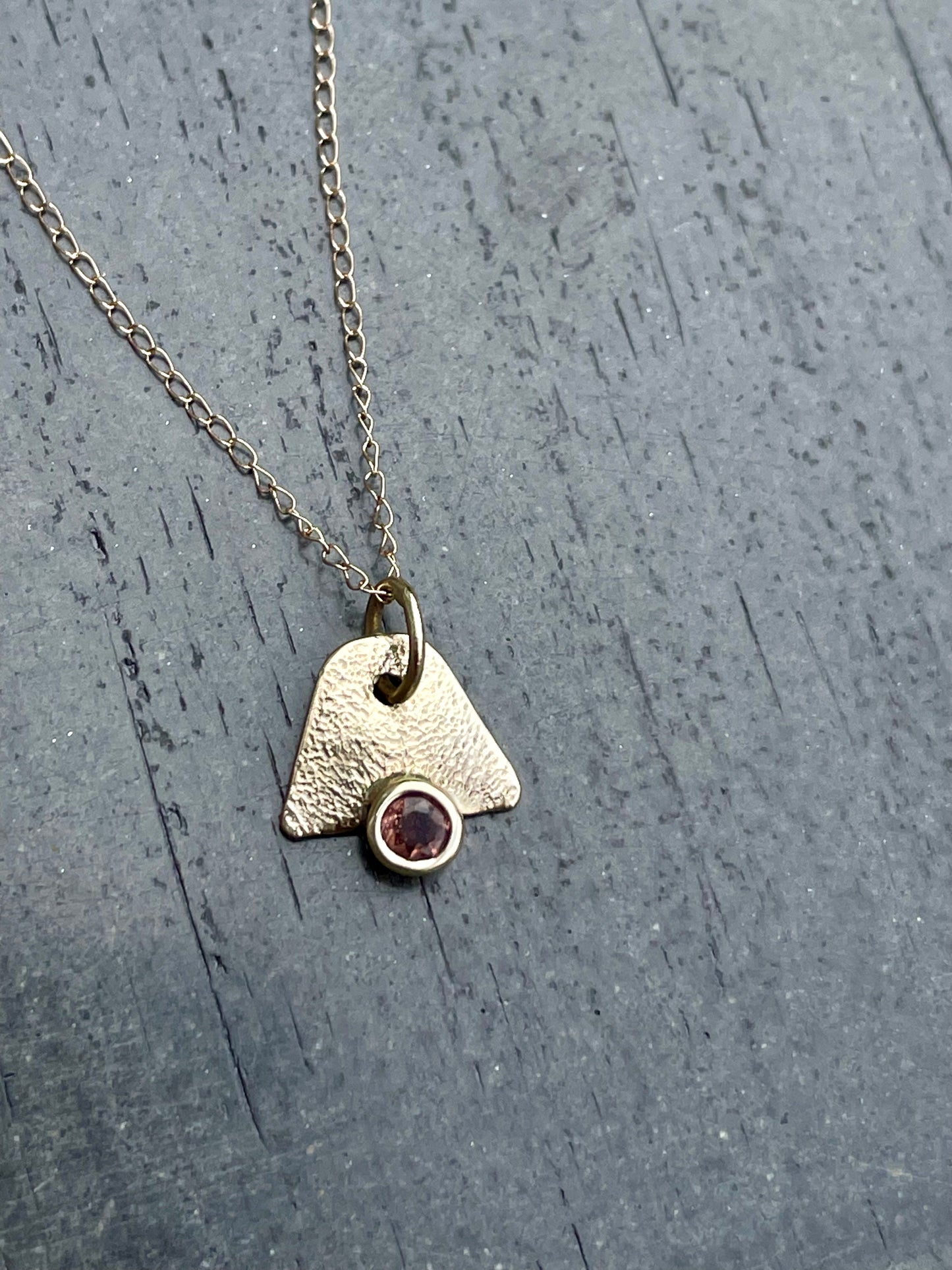 Gold Pendant with Oregon Sunstone