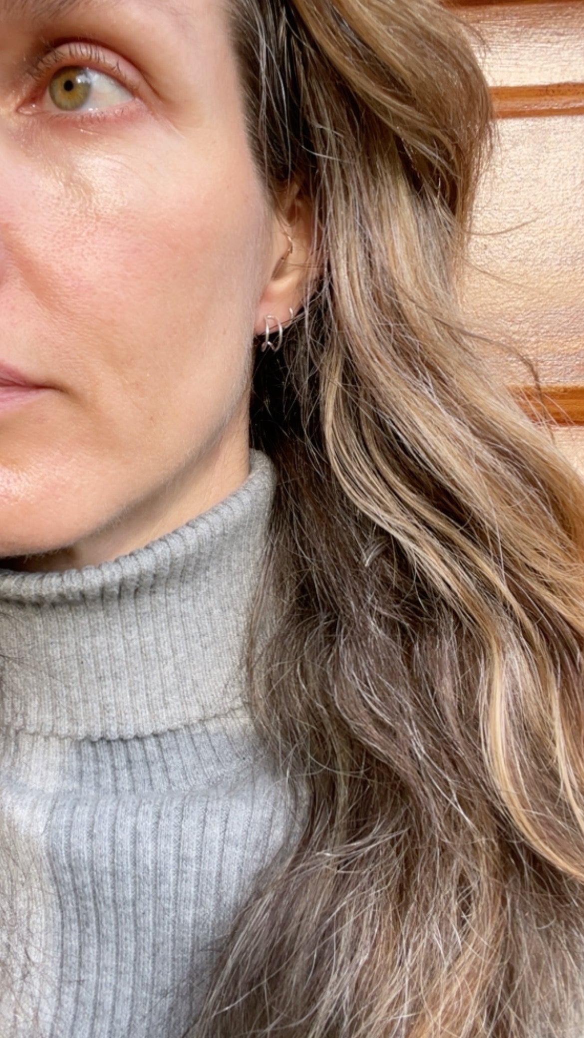 Crecsent Sterling Hoops