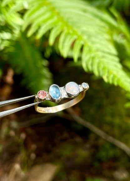Golden Gem Collector Ring Size 8