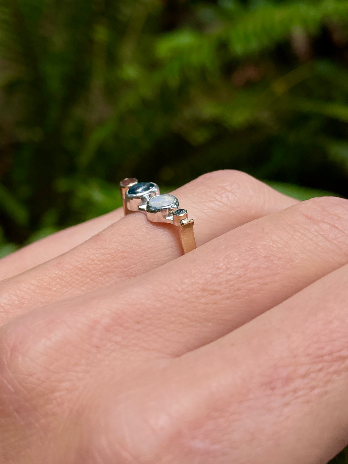Golden Gem Collector Ring Size 8