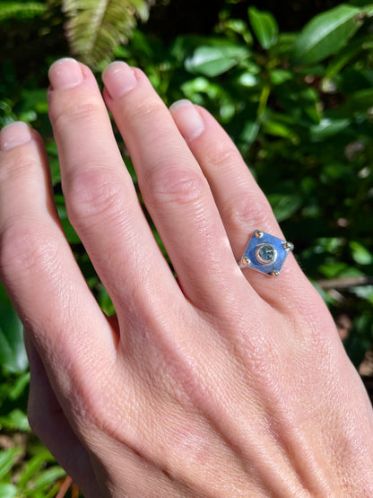 Montana Sapphire shield Ring size 5.5