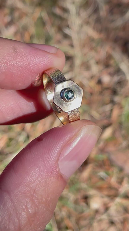 Montana Sapphire Gold Ring