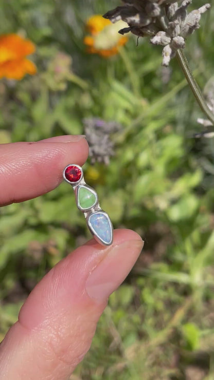 Triple stone ring size 6
