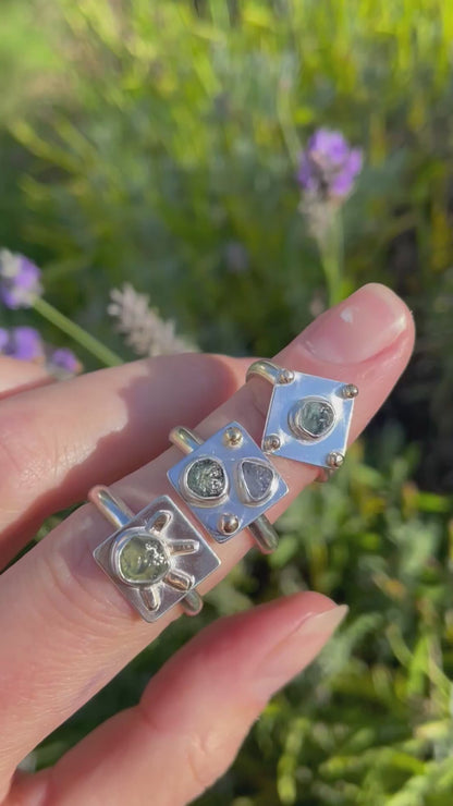 Montana Sapphire Dice Ring size 8.25