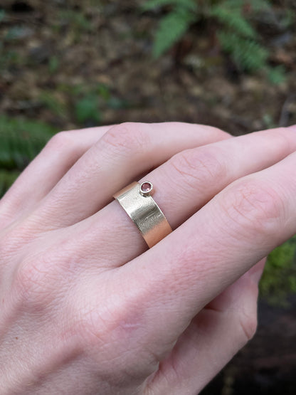Wide Gold Ring with Oregon Sunstone